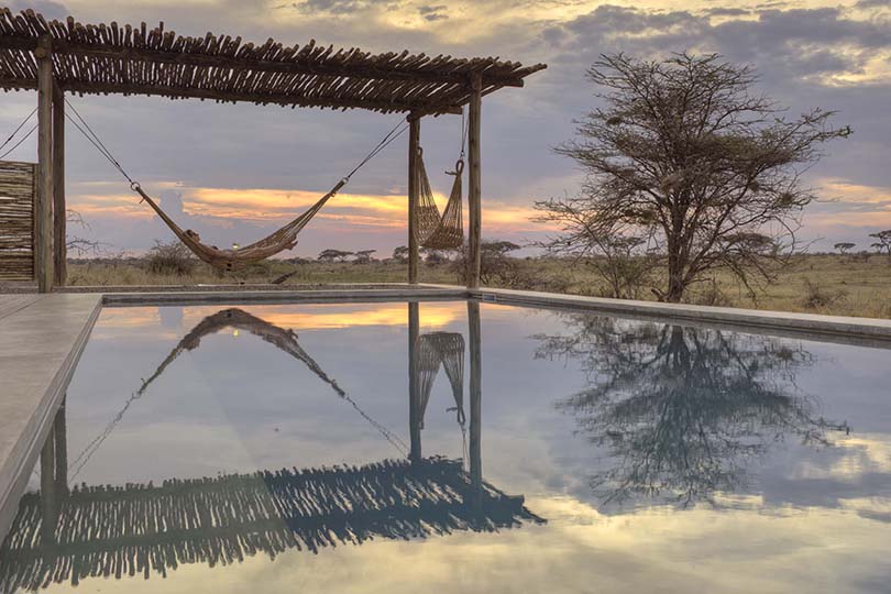 Namiri-Plains-Pool-hammock